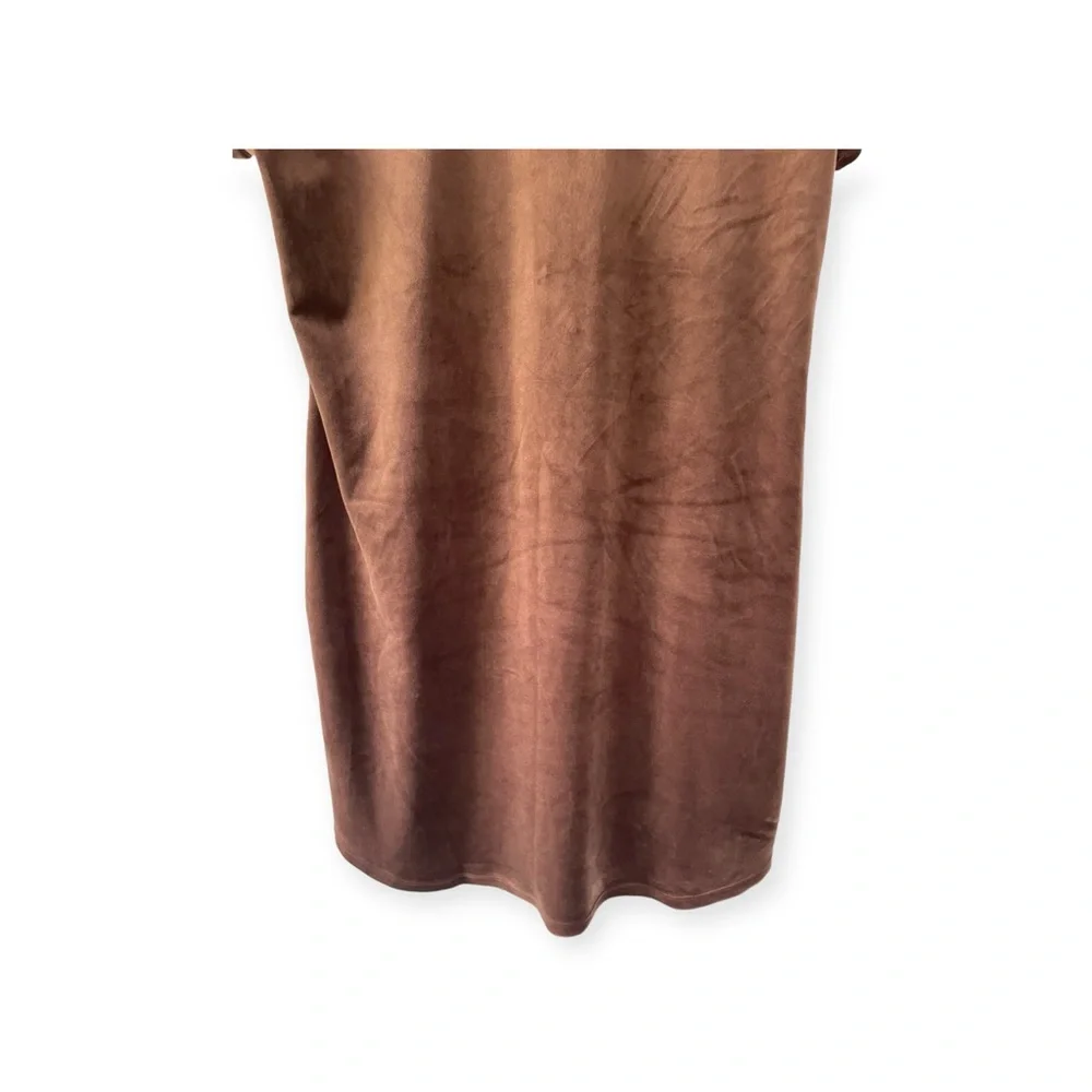 NWT No Boundaries QUEEN dress